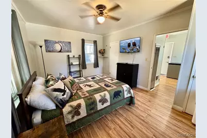 32075 Hilltop Drive, Running Springs, CA 92382 - Photo 17