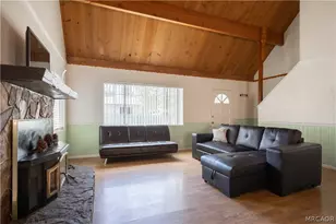 200 E Country Club Blvd, Big Bear City, CA 92314 - Photo 11