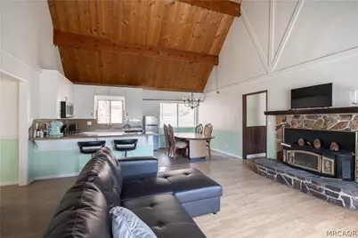 200 E Country Club Boulevard, Big Bear City, CA 92314 - Photo 3