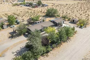 35875 El Dorado St, Lucerne Valley, CA 92356 - Photo 47