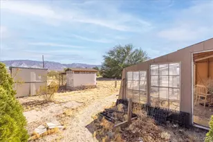 35875 El Dorado St, Lucerne Valley, CA 92356 - Photo 29