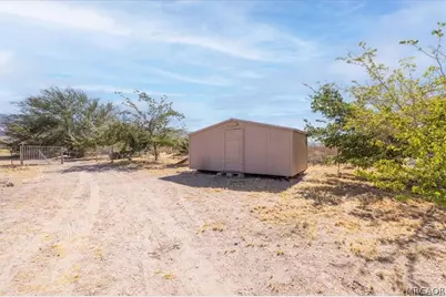 35875 El Dorado Street, Lucerne Valley, CA 92356 - Photo 39