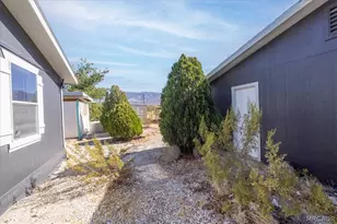35875 El Dorado St, Lucerne Valley, CA 92356 - Photo 27