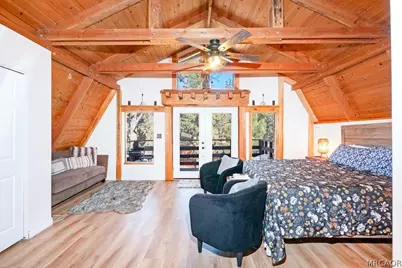 108 E Rainbow Boulevard, Big Bear City, CA 92314 - Photo 27