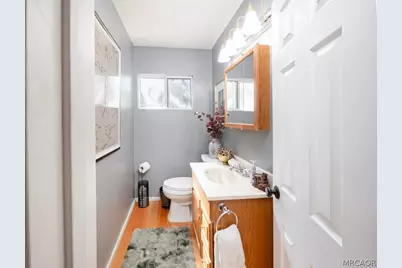 108 E Rainbow Boulevard, Big Bear City, CA 92314 - Photo 31