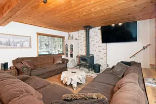 108 E Rainbow Blvd, Big Bear City, CA 92314 - Photo 13