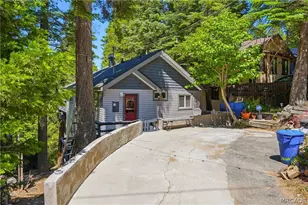 721 Ivy Ln, Lake Arrowhead, CA 92352 - Photo 3