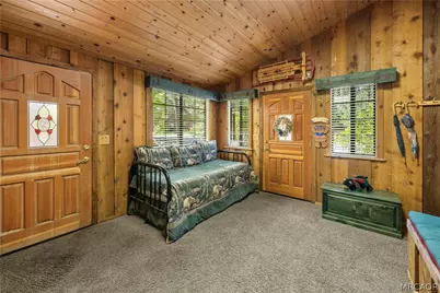 39625 Flicker Road, Fawnskin, CA 92333 - Photo 15