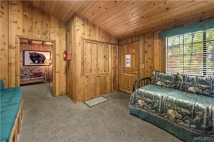 39625 Flicker Rd, Fawnskin, CA 92333 - Photo 11