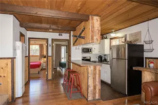 526 W Aeroplane Blvd, Big Bear City, CA 92314 - Photo 7