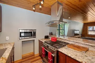 677 Yukon Rd, Green Valley Lake, CA 92341 - Photo 9