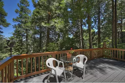 563 E Victoria Court, Lake Arrowhead, CA 92352 - Photo 19