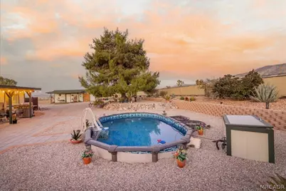 32865 Topaz Road, Lucerne Valley, CA 92356 - Photo 7