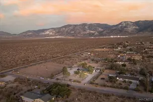 32865 Topaz Rd, Lucerne Valley, CA 92356 - Photo 11