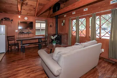 230 Sunset Lane, Sugarloaf, CA 92386 - Photo 7