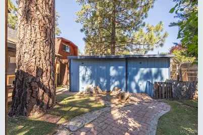 620 Elysian Boulevard, Big Bear City, CA 92314 - Photo 35