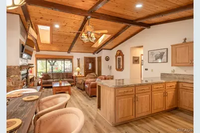 620 Elysian Boulevard, Big Bear City, CA 92314 - Photo 17