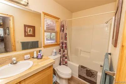 617 Villa Grove Avenue, Big Bear City, CA 92314 - Photo 25