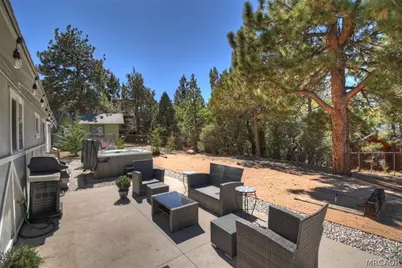 642 Villa Grove Avenue, Big Bear City, CA 92314 - Photo 31