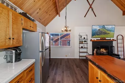 642 Villa Grove Avenue, Big Bear City, CA 92314 - Photo 9