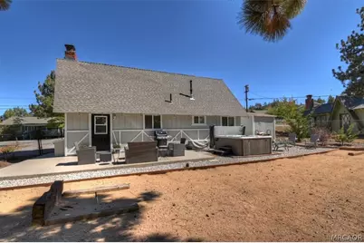 642 Villa Grove Avenue, Big Bear City, CA 92314 - Photo 29