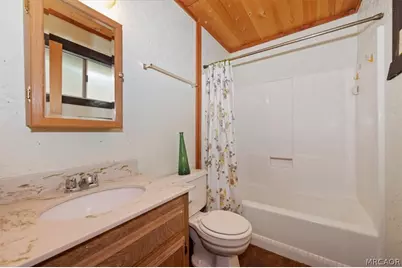 753 Vista Avenue, Sugarloaf, CA 92386 - Photo 15