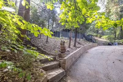 380 Dolly Varden Drive, Lake Arrowhead, CA 92352 - Photo 5