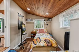 1557 Edgecliff Dr, Lake Arrowhead, CA 92352 - Photo 15
