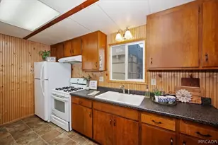 710 W Fairway Blvd, Big Bear City, CA 92314 - Photo 13
