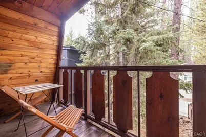 42733 Cedar Avenue, Big Bear Lake, CA 92315 - Photo 13