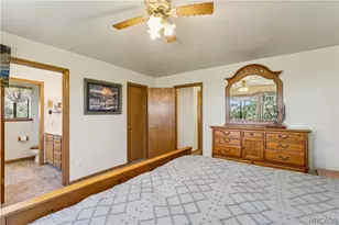 1255 Aleutian Dr, Lake Arrowhead, CA 92352 - Photo 15
