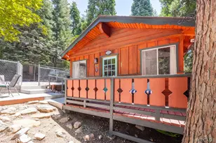 2383 Secret Dr, Running Springs, CA 92382 - Photo 5