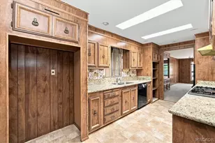 391 Montclair Dr, Big Bear City, CA 92314 - Photo 17