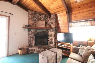 504 Pinewood (Fractional) Ct, Big Bear City, CA 92314 - Photo 7