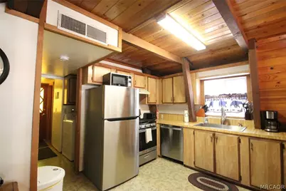504 Pinewood (Fractional) Court, Big Bear City, CA 92314 - Photo 5
