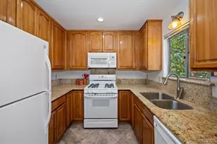 750 Grass Valley Rd, Lake Arrowhead, CA 92352 - Photo 11