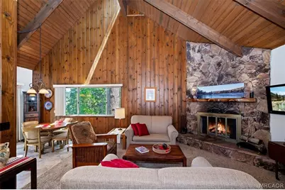 750 Grass Valley Road, Lake Arrowhead, CA 92352 - Photo 3