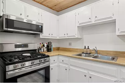 633 Barret Way, Big Bear City, CA 92314 - Photo 7