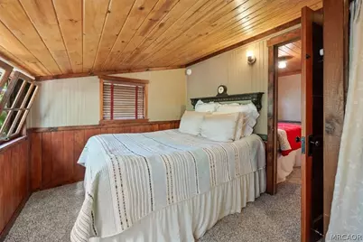 39253 Mohawk Drive, Fawnskin, CA 92333 - Photo 21