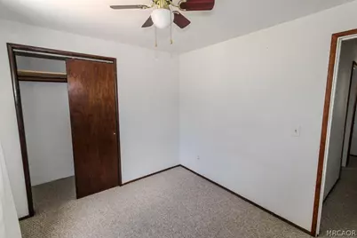 595 Vista Avenue, Sugarloaf, CA 92386 - Photo 11