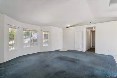 19065 Sheffield Street, Lake Arrowhead, CA 92345 - Photo 7