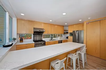 693 Villa Grove Avenue, Big Bear City, CA 92314 - Photo 19