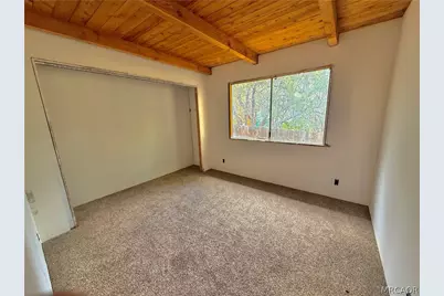 551 Highland Lane, Sugarloaf, CA 92386 - Photo 7