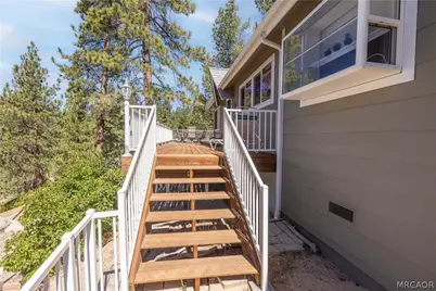 39147 Cedar Dell Road, Fawnskin, CA 92333 - Photo 15