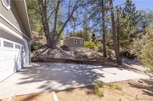 39147 Cedar Dell Rd, Fawnskin, CA 92333 - Photo 13