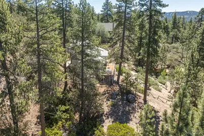 39147 Cedar Dell Road, Fawnskin, CA 92333 - Photo 5