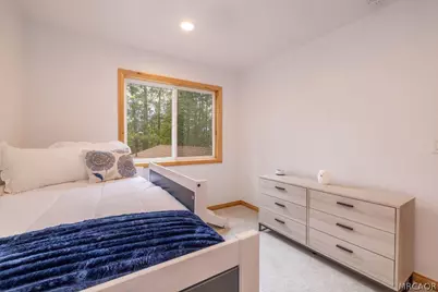 352 Feldstrasse Drive, Big Bear Lake, CA 92315 - Photo 21