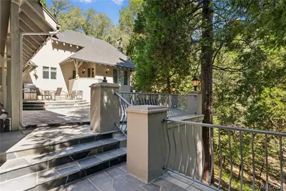 391 Cedar Ridge Drive, Lake Arrowhead, CA 92352 - Photo 23