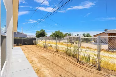 16443 Pine Street, Hesperia, CA 92345 - Photo 41