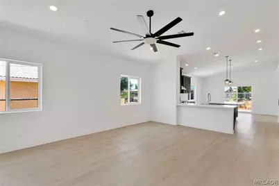 16443 Pine Street, Hesperia, CA 92345 - Photo 9